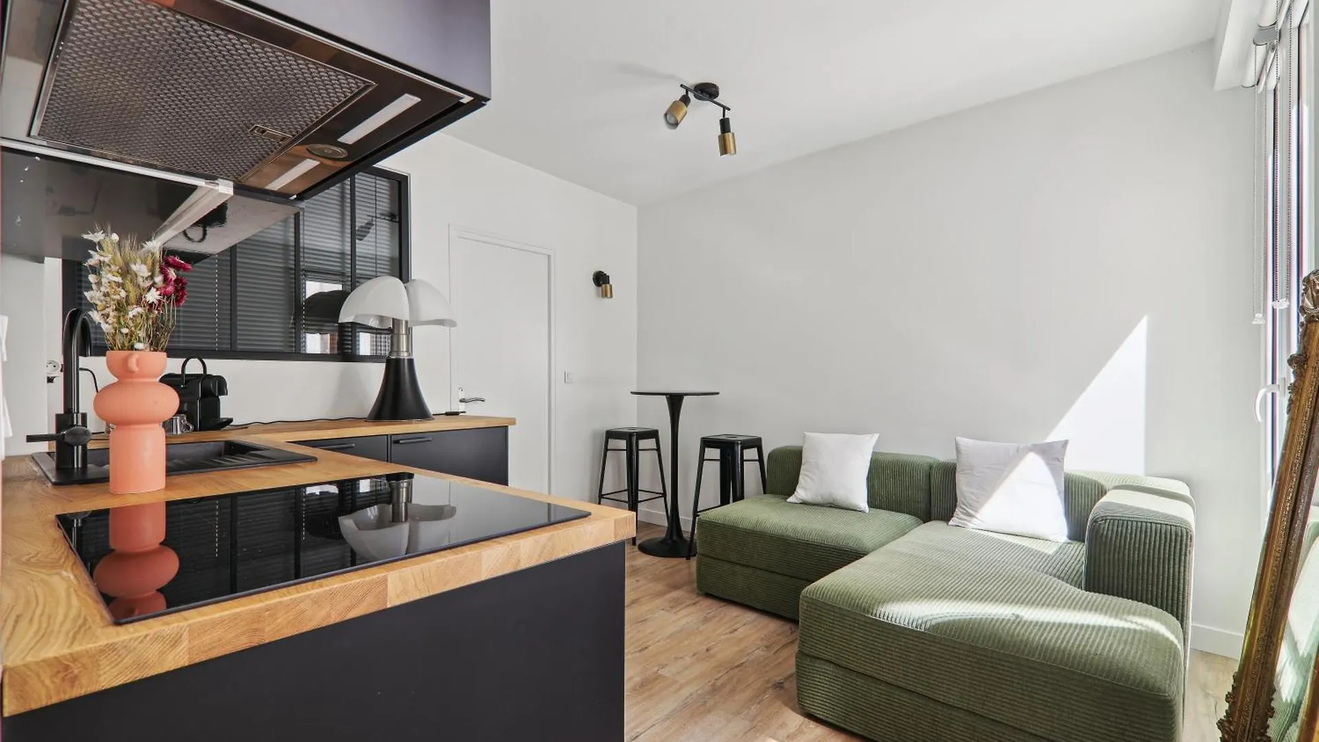 Apartment In Paris 2Eme 0*,  France