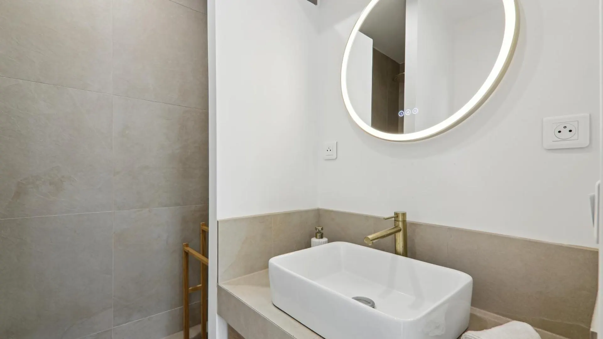 Apartment In Paris 2Eme 法国
